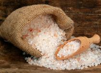 Четверговая соль и традиции ее применения Четверговая черная соль что говорят батюшки